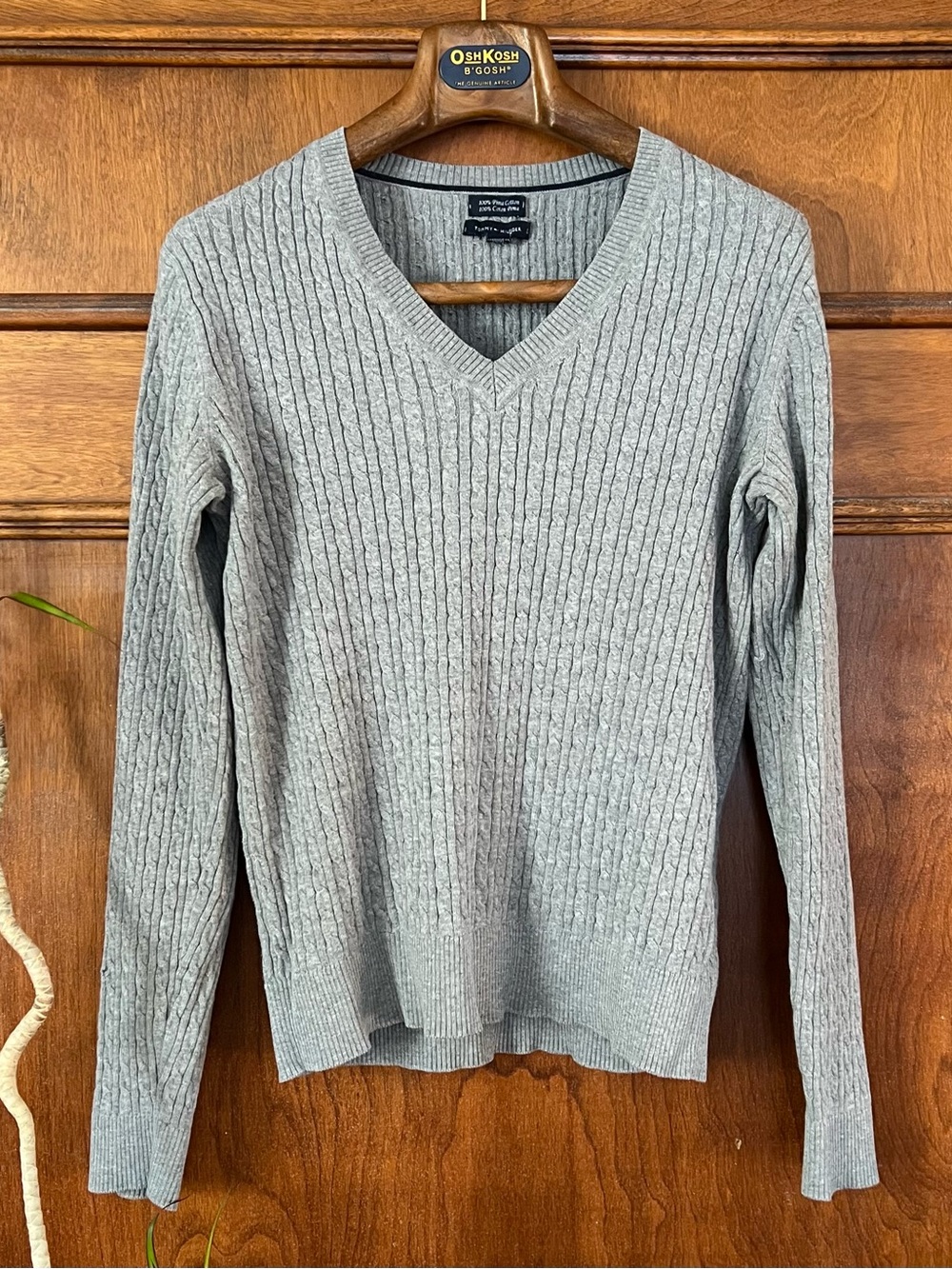 Tommy Hilfiger Gray Cable-Knit V-Neck Sweater